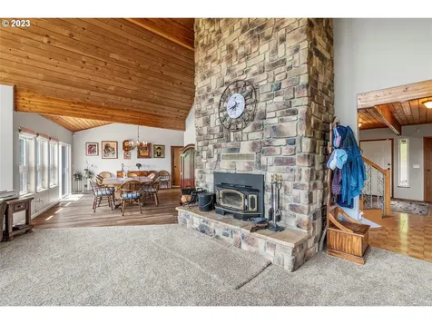 262 Bunker Hill Road Longview WA 98632