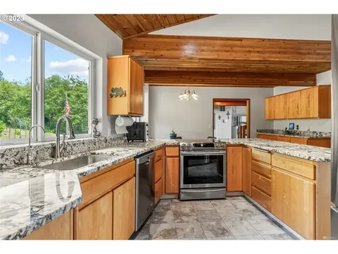 262 Bunker Hill Road Longview WA 98632
