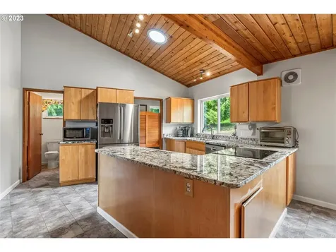 262 Bunker Hill Road Longview WA 98632
