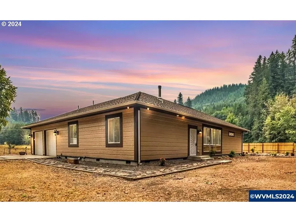 46431 Santiam Highway Foster OR 97345