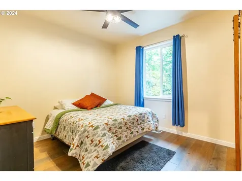 46431 Santiam Highway Foster OR 97345