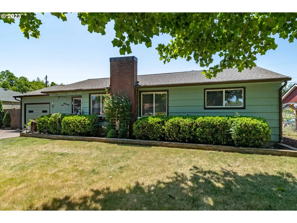 1542 Brentwood Avenue Eugene OR 97404
