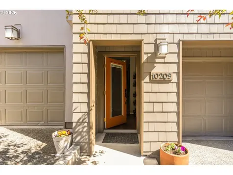10209 NW Village Heights Drive Portland OR 97229