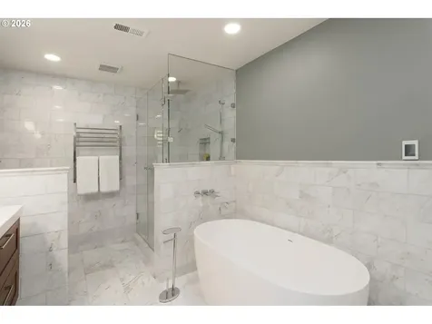10209 NW Village Heights Drive Portland OR 97229