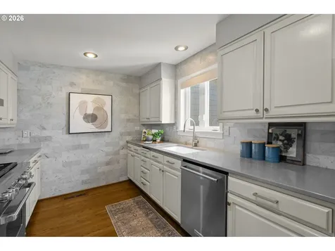 10209 NW Village Heights Drive Portland OR 97229