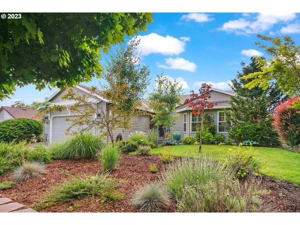 1617 Se 73rd Avenue Hillsboro OR 97123