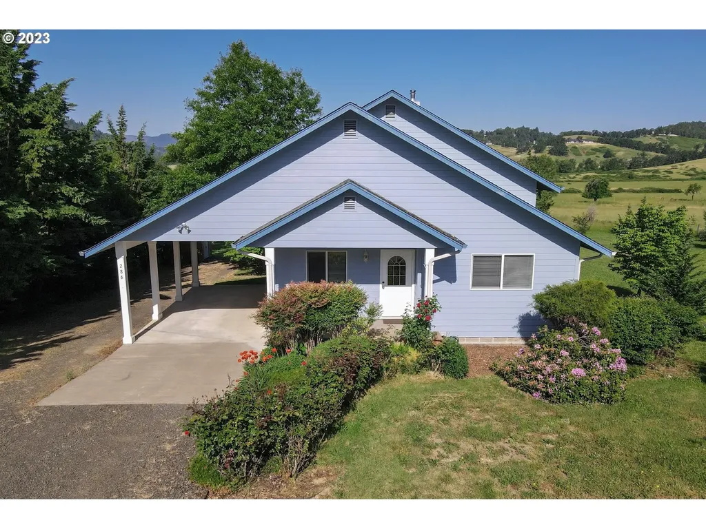 286 Country Hill Drive Roseburg OR 97471