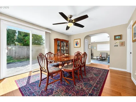 2116 NE 142nd Avenue Portland OR 97230