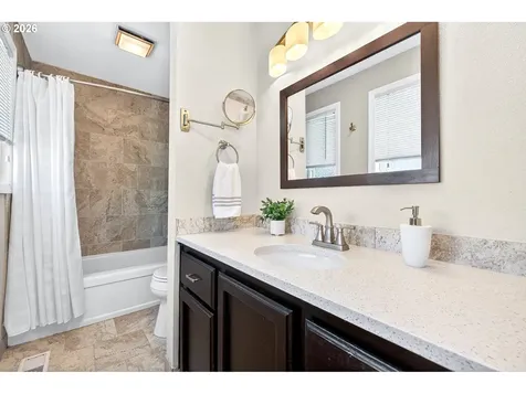 2116 NE 142nd Avenue Portland OR 97230