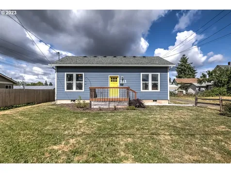 211 S Blaine Street Newberg OR 97132