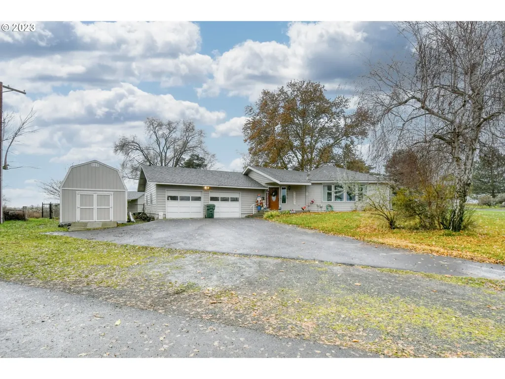 34010 Beach Shore Drive Hermiston OR 97838