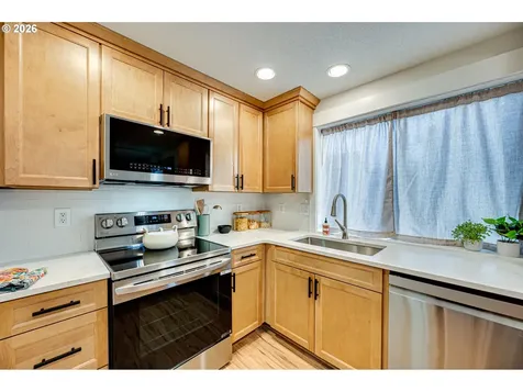 220 Mable Lane Woodland WA 98674