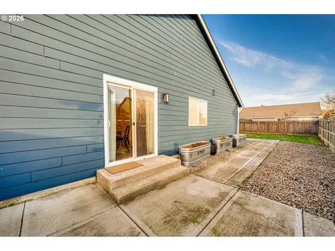 220 Mable Lane Woodland WA 98674