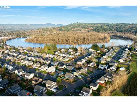 220 Mable Lane Woodland WA 98674