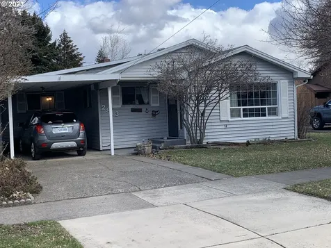 2913 N 2nd Street La Grande OR 97850