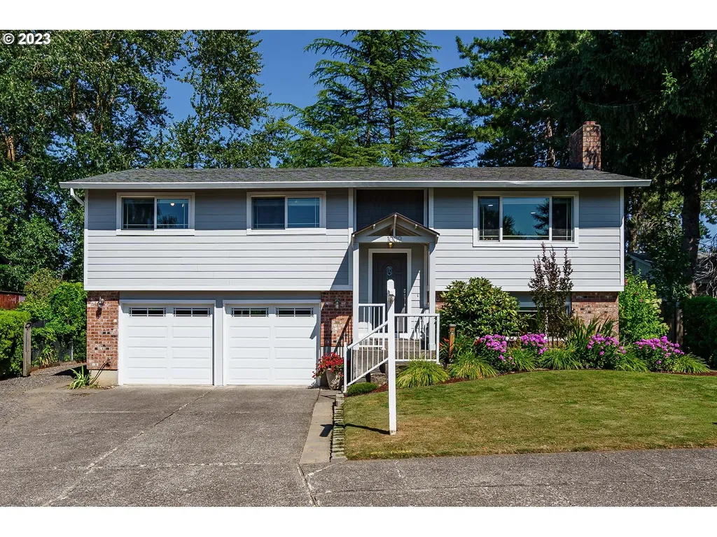 1009 Se Sweetbriar Lane Troutdale OR 97060