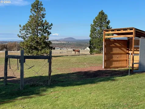 154 Rimrock Road Goldendale WA 98620