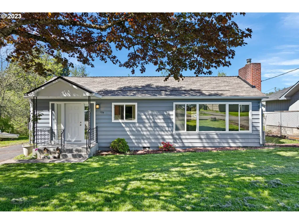 139 W 2nd Street Lowell OR 97452