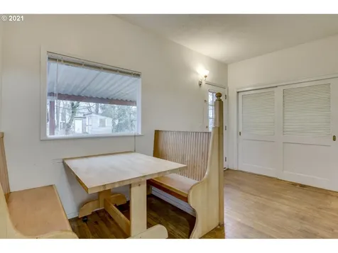 127 SE 106th Avenue Portland OR 97216