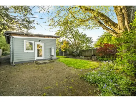 4636 NE 37th Avenue Portland OR 97211