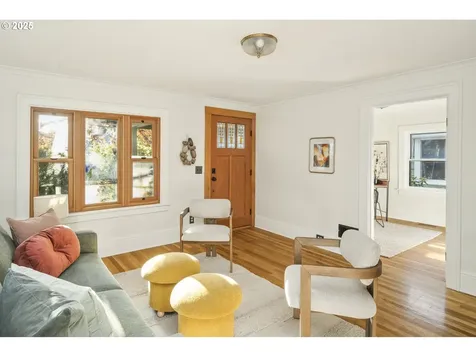 4636 NE 37th Avenue Portland OR 97211