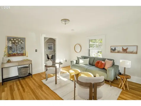 4636 NE 37th Avenue Portland OR 97211
