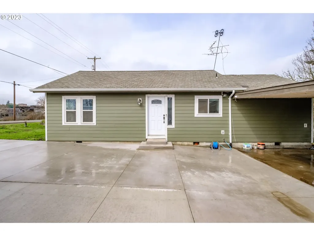 541 SW Monroe Street Sheridan OR 97378