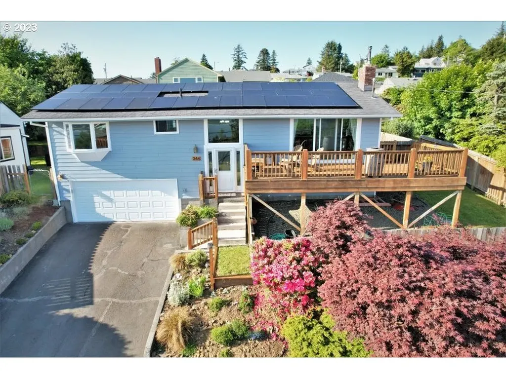 344 Pleasant Avenue Astoria OR 97103