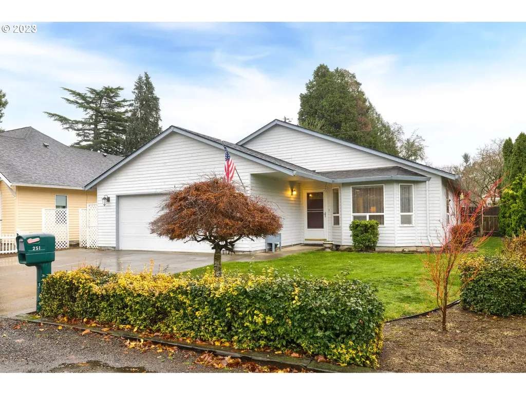 251 Nw 7th Avenue Canby OR 97013
