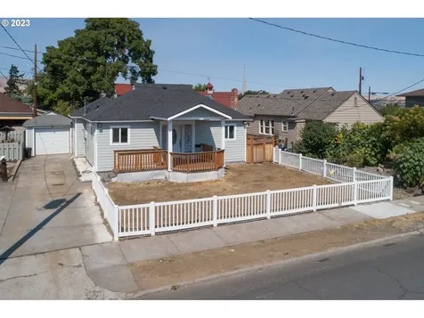 405 W 6th Street The Dalles OR 97058