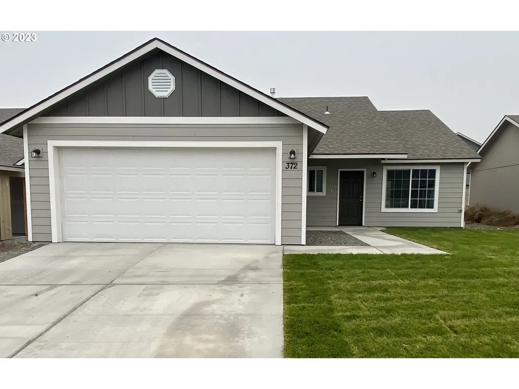 372 Costanza Avenue Umatilla OR 97882