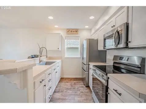 19171 Averill Parkway Sandy OR 97055