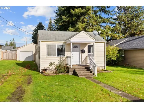 903 Elizabeth Street Kelso WA 98626