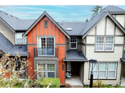 7179 Ne Stonewater Street Hillsboro OR 97124