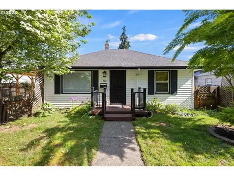 9125 Se Taylor Street Portland OR 97216