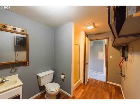 94505 Golf Course Lane North Bend OR 97459
