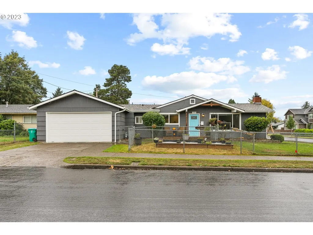 2345 Ne 121st Avenue Portland OR 97220