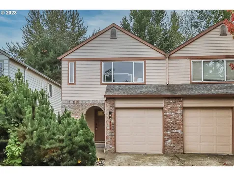 438 Ne Suttle Road Portland OR 97211