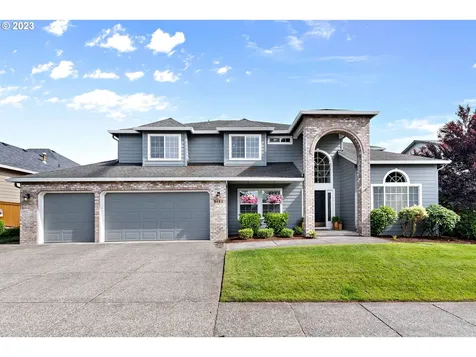 2832 Nw 44th Avenue Camas WA 98607