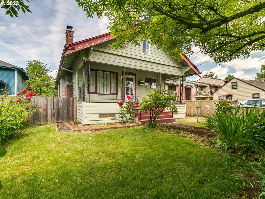 3745 Se Division Street Portland OR 97202