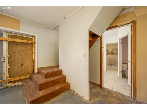 11736 Orchard Avenue Mapleton OR 97453