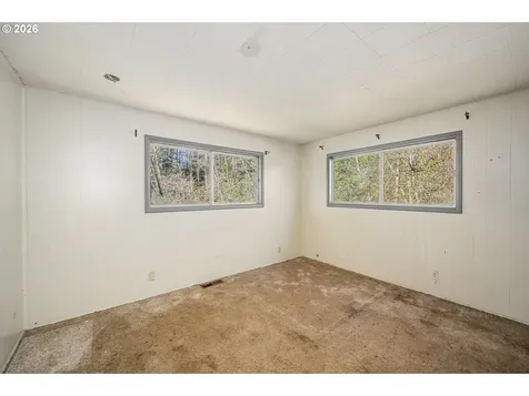 11736 Orchard Avenue Mapleton OR 97453