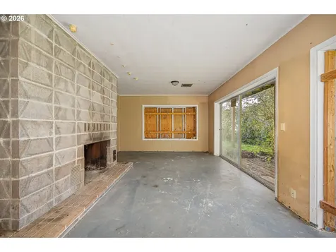 11736 Orchard Avenue Mapleton OR 97453