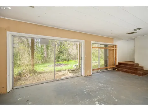11736 Orchard Avenue Mapleton OR 97453