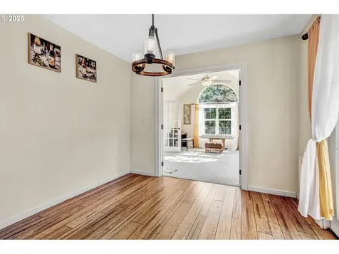 2940 Robinwood Drive Forest Grove OR 97116