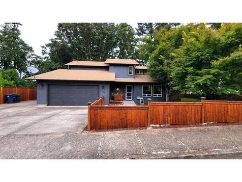 6846 Dogwood Street Springfield OR 97478
