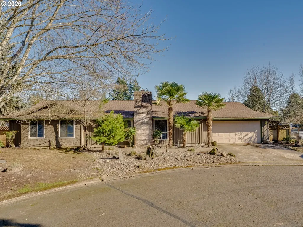 912 NW Oakwood Circle Mcminnville OR 97128
