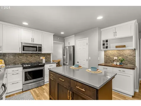 14868 NW Fawnlily Drive Portland OR 97229