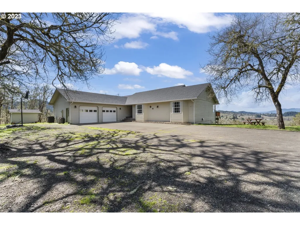1722 Plat K Road Sutherlin OR 97479
