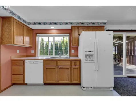 1931 Bonnie Lane Springfield OR 97477